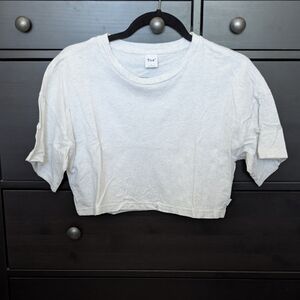 Aritzia TNA Laid Back Tshirt